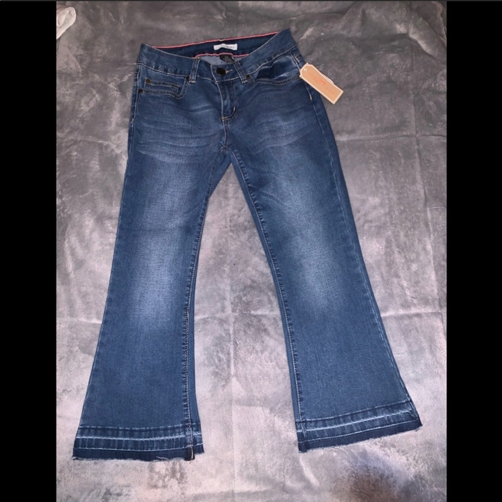 Copper key raw hem crop jeans /brand new with tags